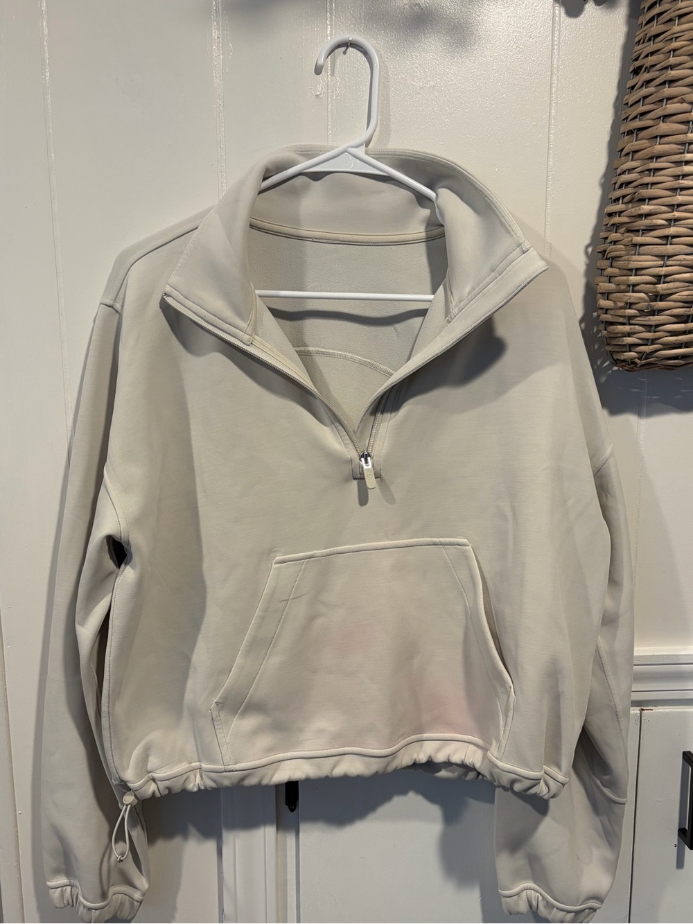 Lululemon sweatshirt